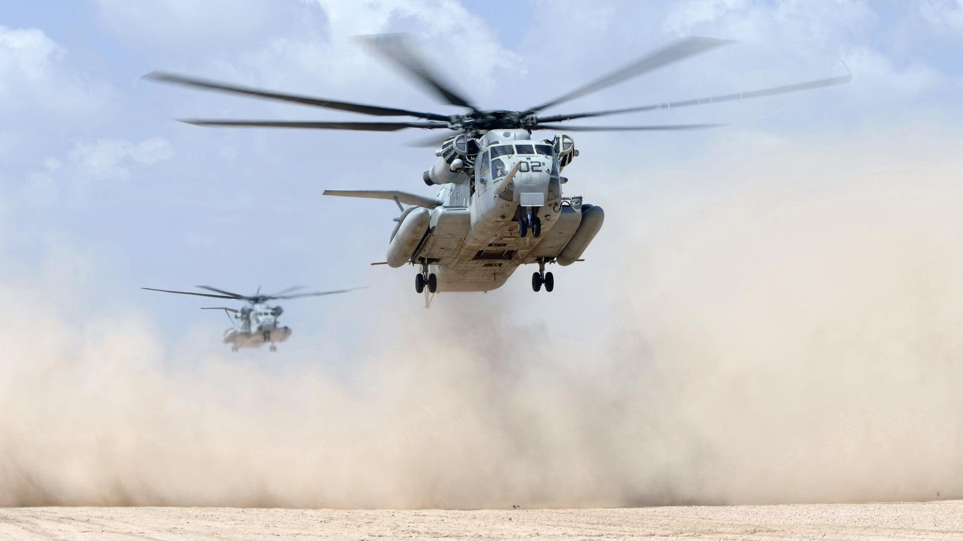 “足球文化周在全国多地同步开启,推广足球精神”,足球文化节标语