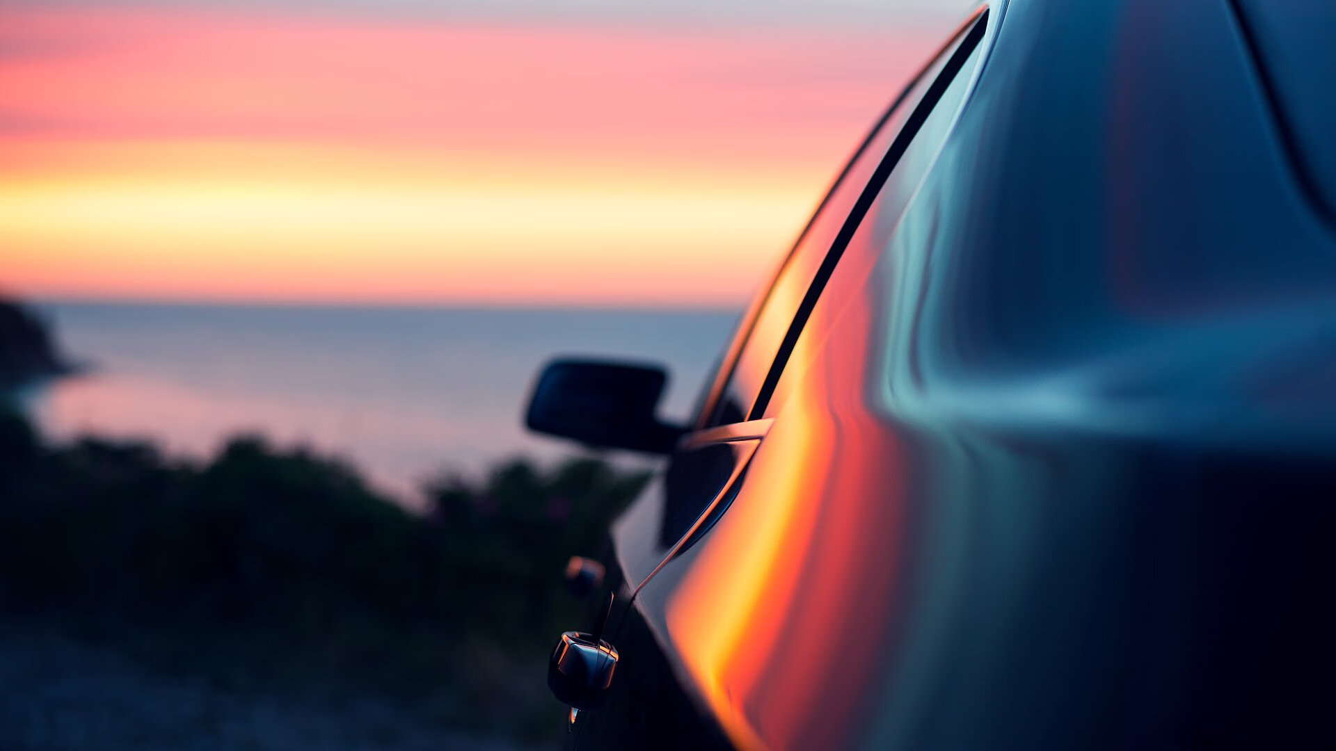 爱游戏体育平台-谁将成为足球领域的霸主？看激烈比赛谁能脱颖而出！，谁被称为足球之王_