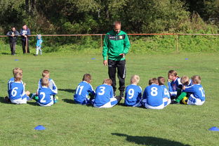 爱游戏电竞官网-中国足球比赛犯规战术分类整理，足球比赛 犯规