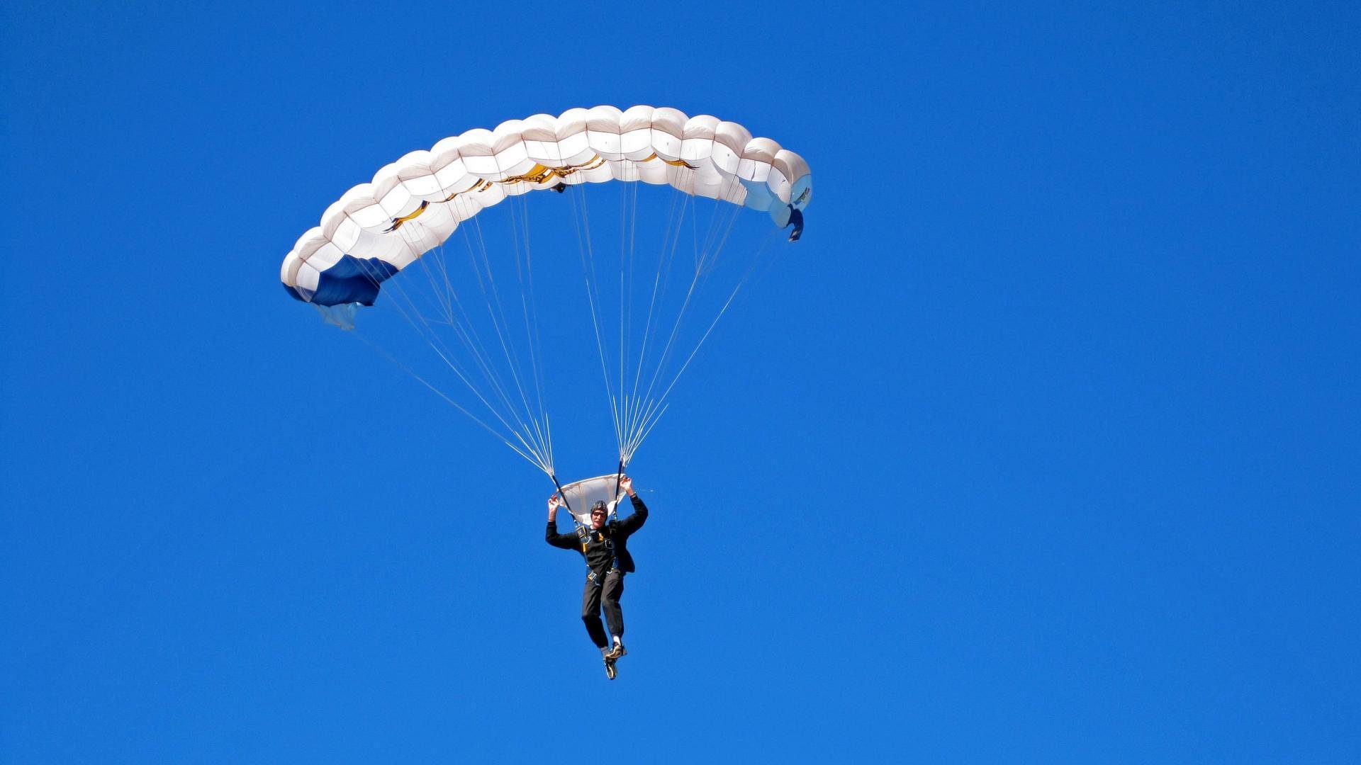 青少年篮球运动员伤病防护与康复管理，篮球运动员运动损伤的类型