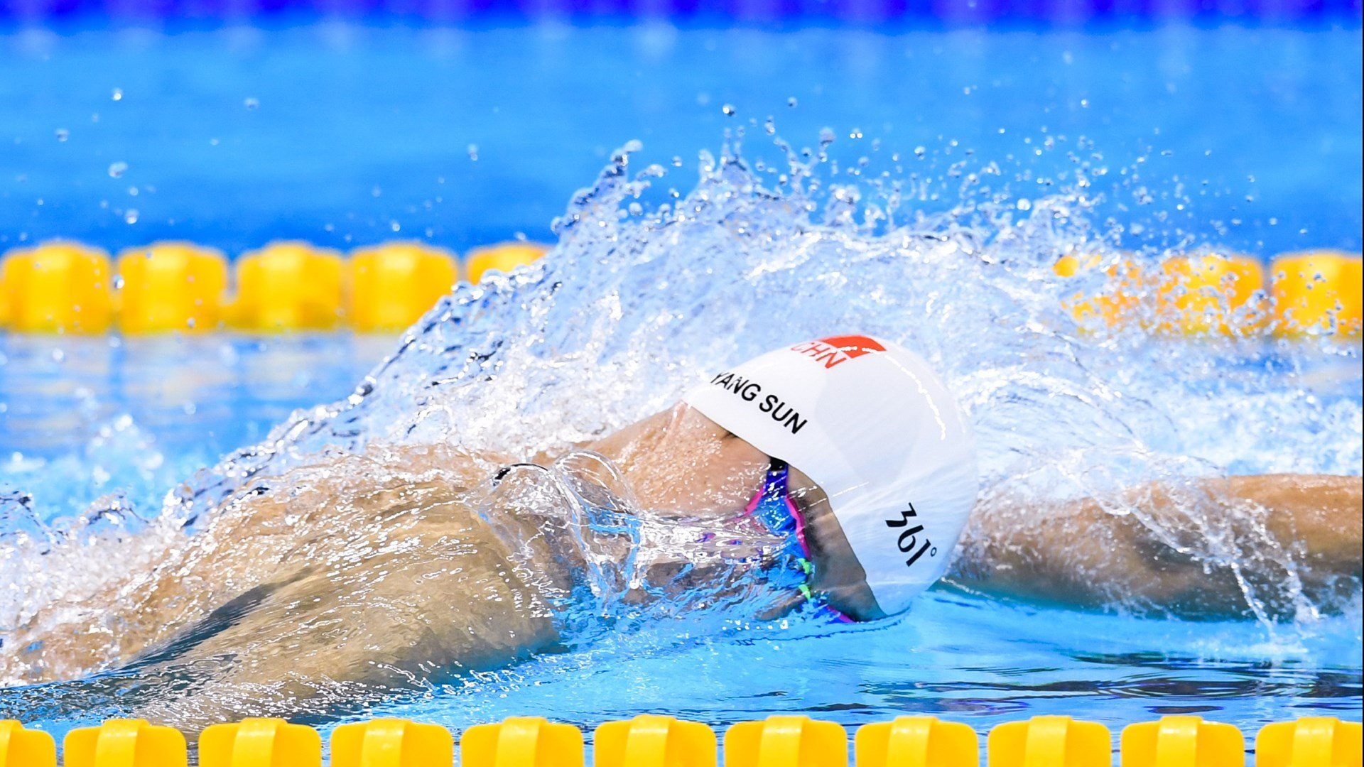 爱游戏体育APP下载-亚洲杯中国足球夺冠 球迷激情洋溢，中国 亚洲杯 足球